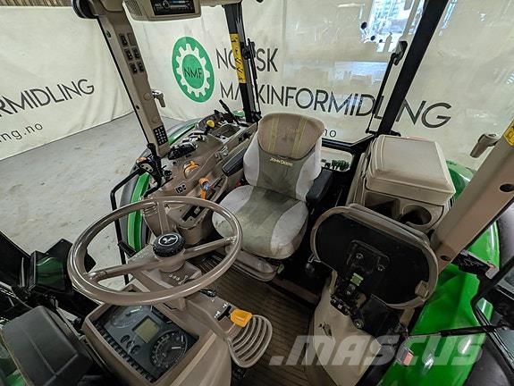 John Deere 5100R Traktorid