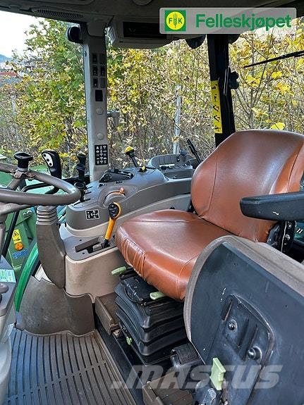 John Deere 5100R Traktorer