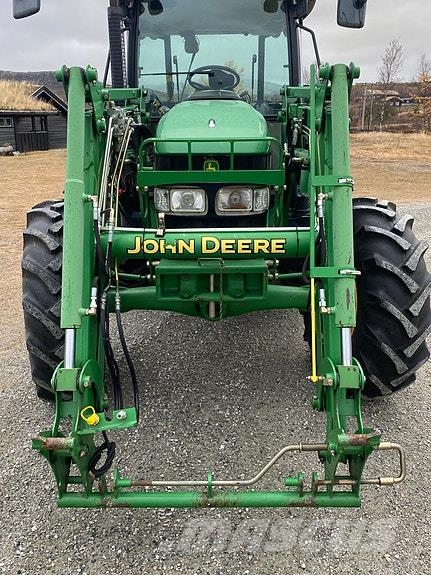 John Deere 5720 Traktorji