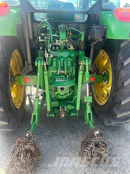 John Deere 5820 Traktorer
