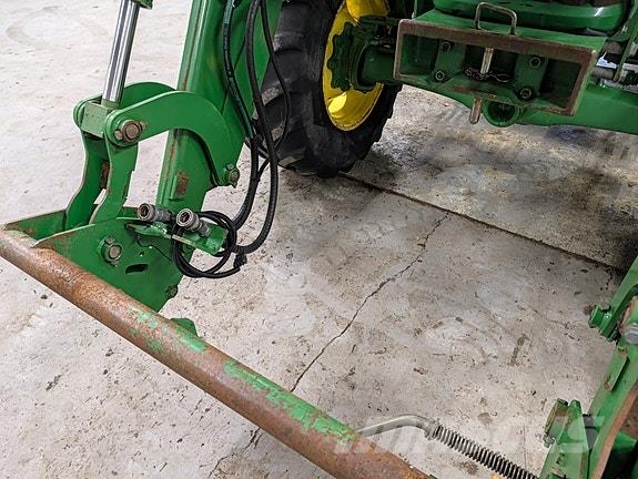 John Deere 5820 Traktorer