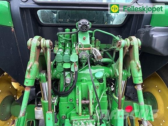 John Deere 5820 Tractoren