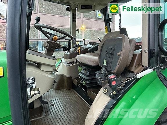 John Deere 5820 Tractoren