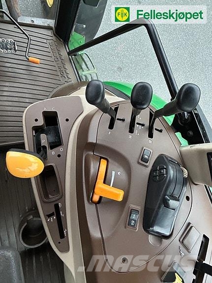 John Deere 5820 Tractoren