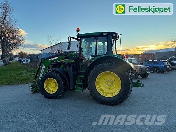 John Deere 6100M kun 1040 timer, Ålø laster الجرارات