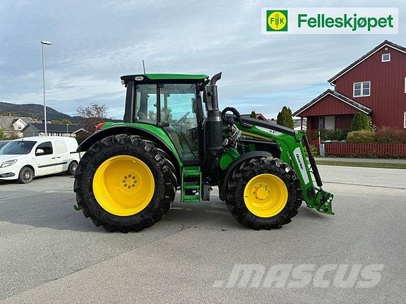 John Deere 6100M med Ålø laster. kun 1770 timer Трактори