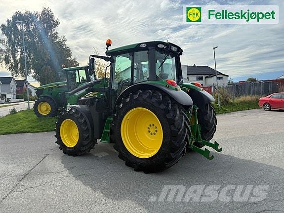 John Deere 6100M med Ålø laster. kun 1770 timer Трактори