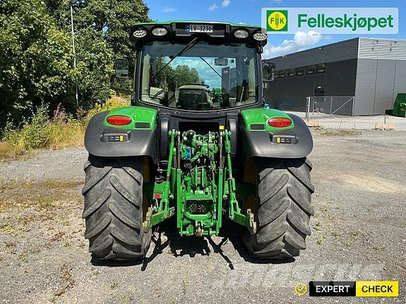 John Deere 6115R 40 km الجرارات