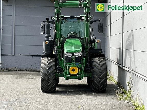 John Deere 6120M الجرارات