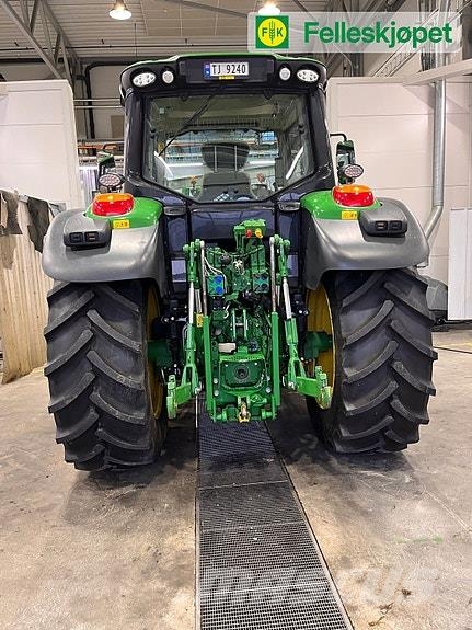 John Deere 6120M Traktorer