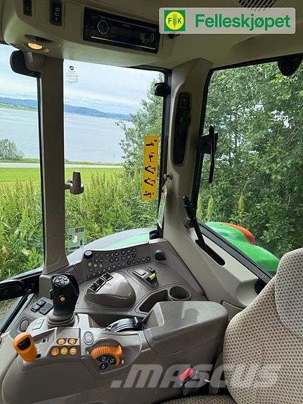 John Deere 6120M Traktorer