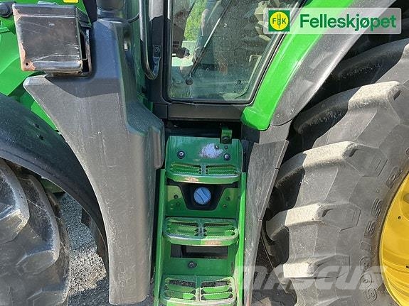 John Deere 6120M Traktorji