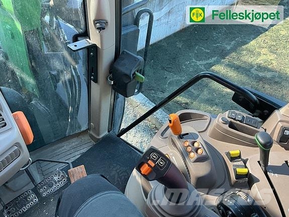 John Deere 6120M Traktorji