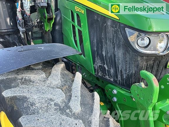 John Deere 6120M Traktorji
