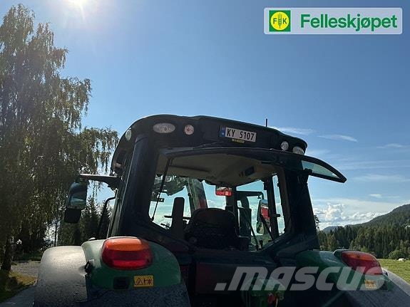John Deere 6120M Traktorji