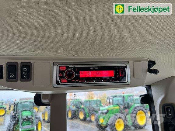 John Deere 6120M Traktorer