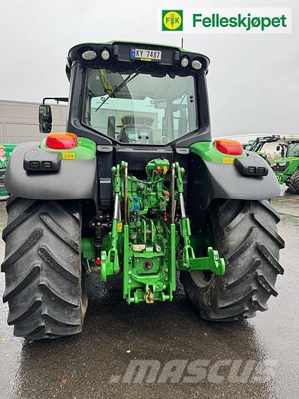 John Deere 6120M Traktorer