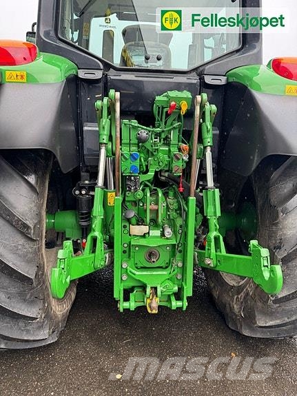 John Deere 6120M Traktorer