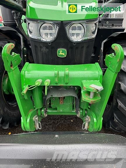 John Deere 6120M Traktorer