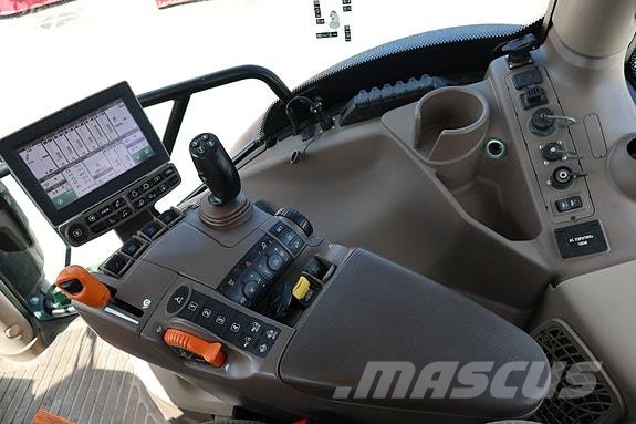 John Deere 6130 R Traktorit