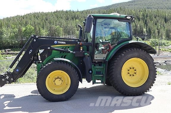 John Deere 6130 R Traktorit
