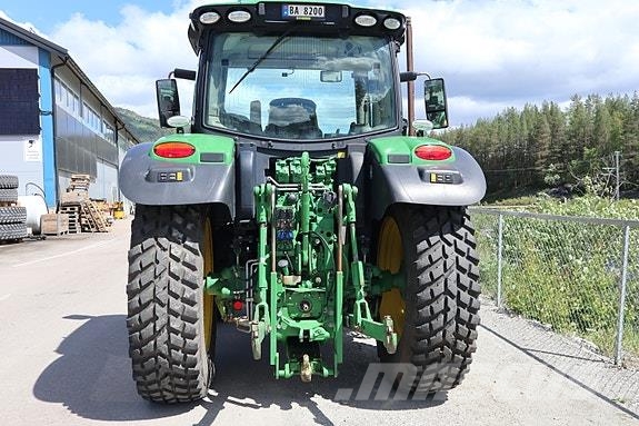 John Deere 6130 R Traktorit