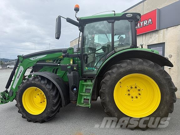 John Deere 6130R الجرارات