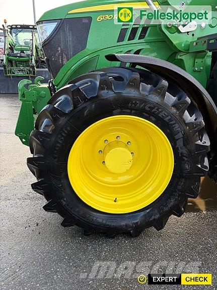 John Deere 6130R Traktorer