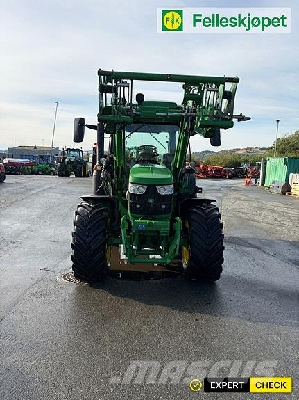 John Deere 6130R Traktorer