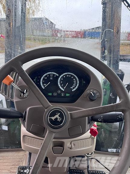 John Deere 6130R 50 KM Tractoare