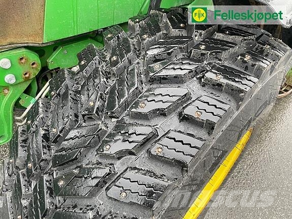 John Deere 6130R 50 KM comand pro. Traktorer