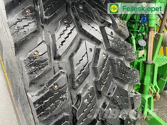 John Deere 6130R 50 KM comand pro. Traktorer