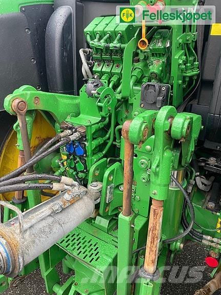 John Deere 6130R 50 KM comand pro. Traktorer