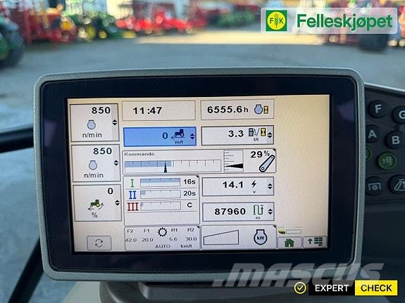 John Deere 6150R 40 km Traktoren