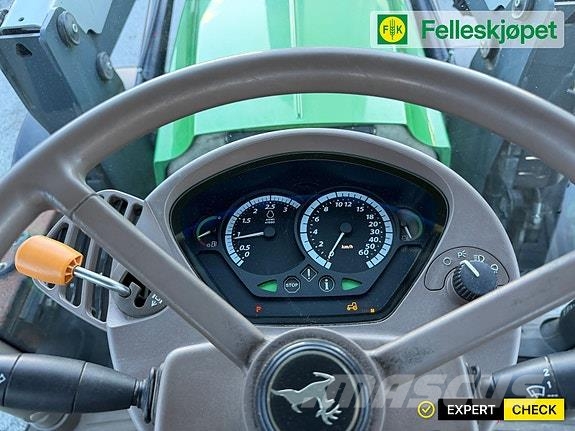 John Deere 6150R 40 km Traktoren