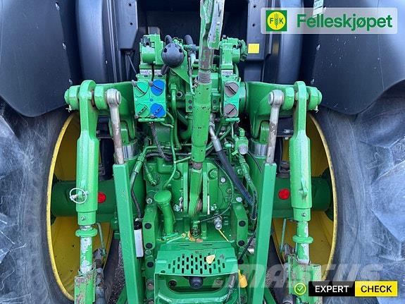 John Deere 6150R 40 km Traktoren