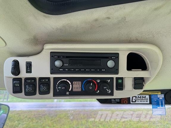 John Deere 6150R AutoPower الجرارات