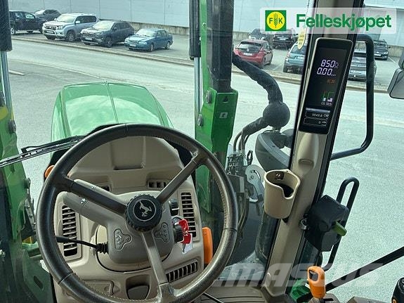 John Deere 6155M med Ålø laster Traktorer