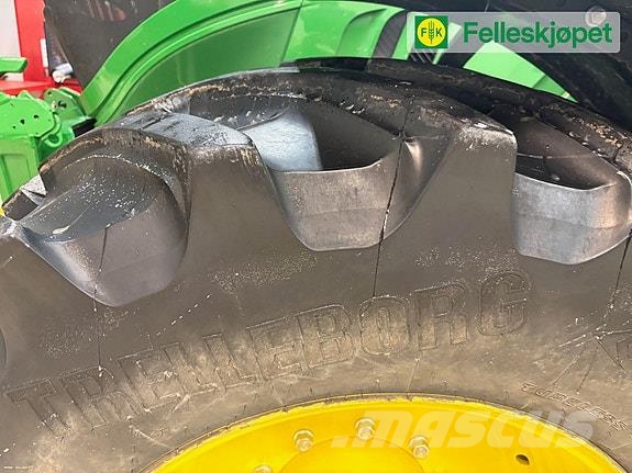 John Deere 6155R Traktorji
