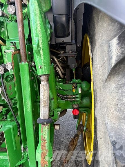 John Deere 6155R Tractoren