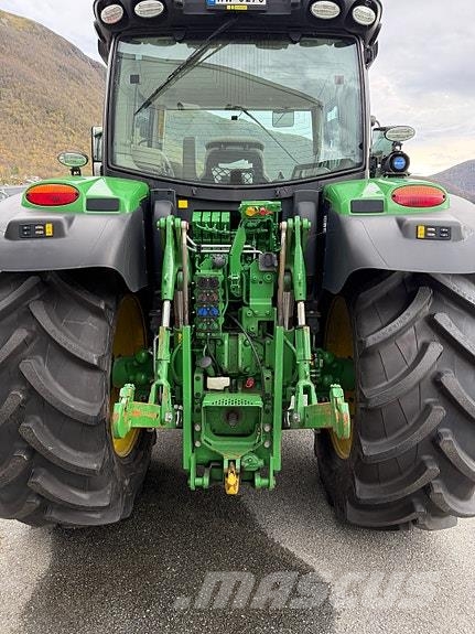 John Deere 6155R Трактори