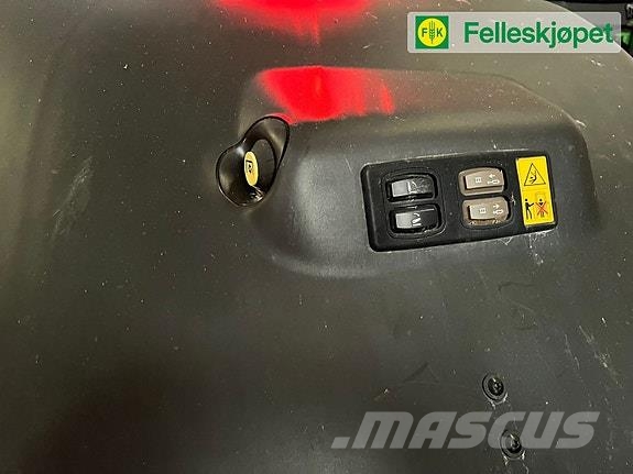 John Deere 6155R Traktorer