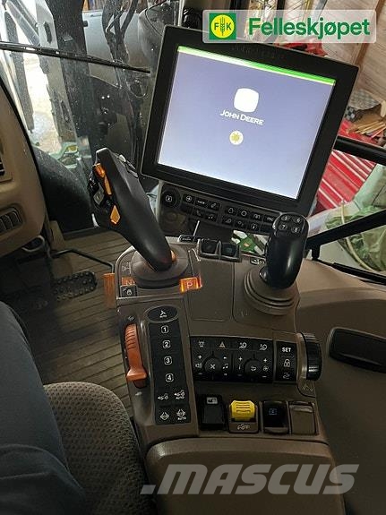 John Deere 6155R Traktorer