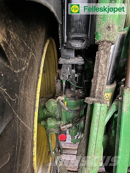 John Deere 6155R Traktorer
