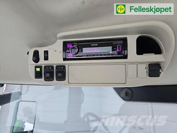 John Deere 6155R 50 KM Tratores Agrícolas usados