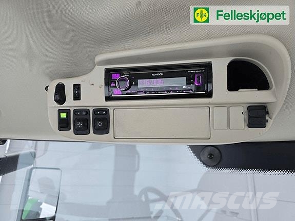 John Deere 6155R 50 KM Tratores Agrícolas usados