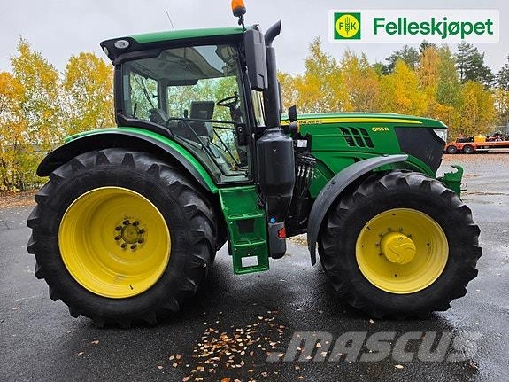 John Deere 6155R 50 KM Tractoren