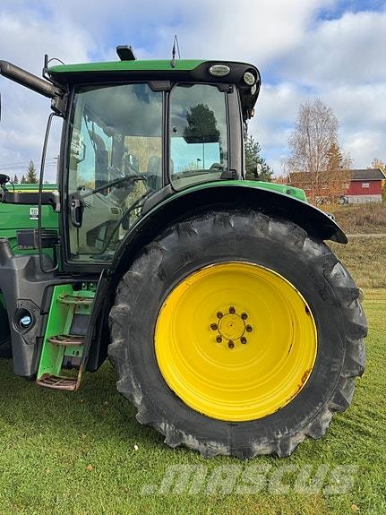 John Deere 6155R AP Traktori