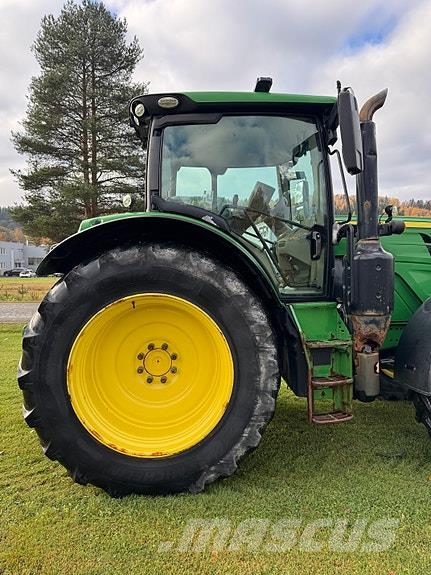 John Deere 6155R AP Traktori