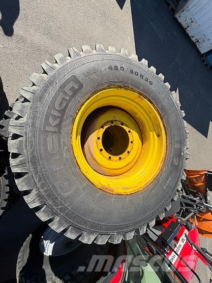 John Deere 6215R Traktorer